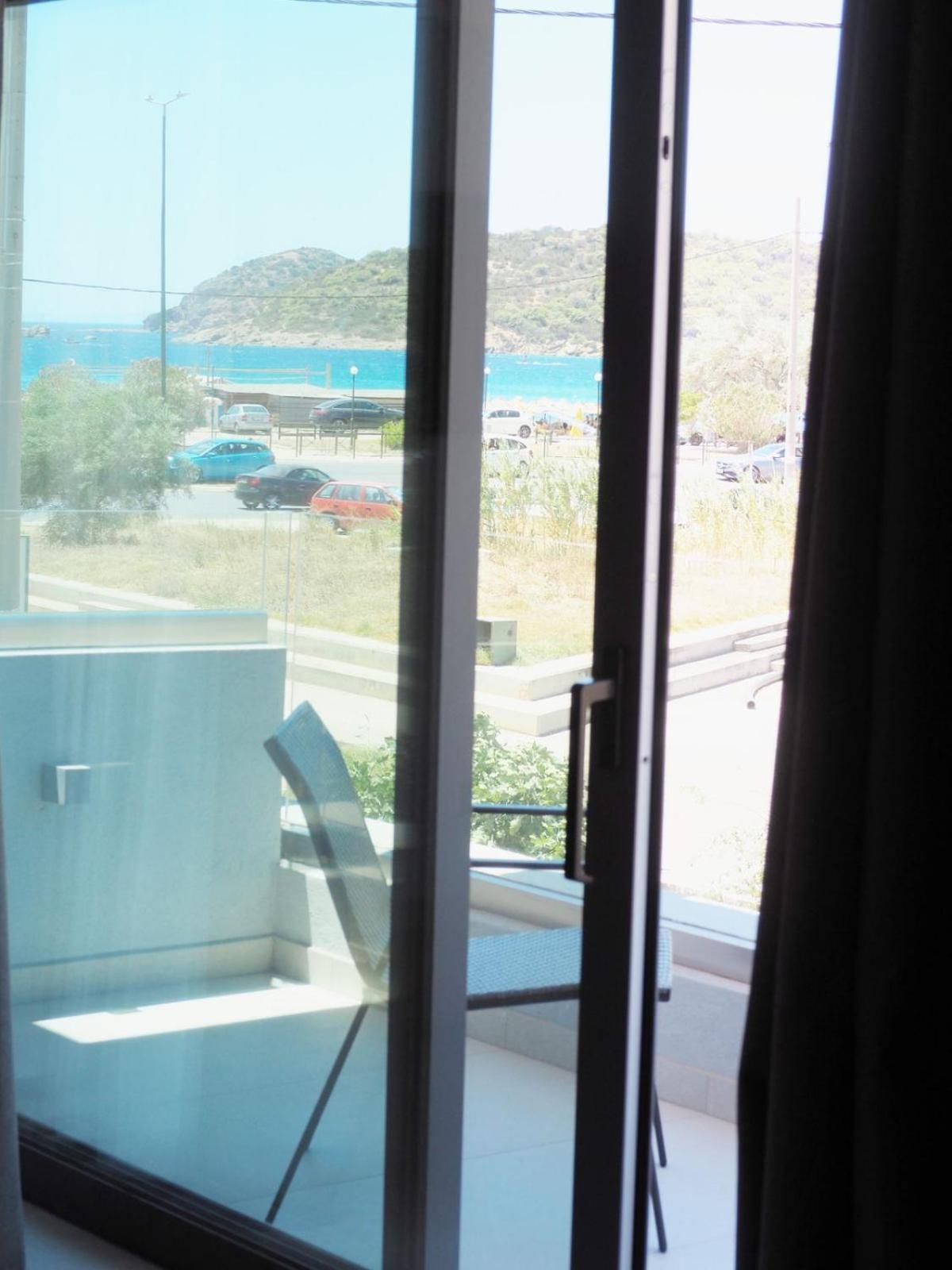 Golden Sand Suites Anavyssos Exterior foto
